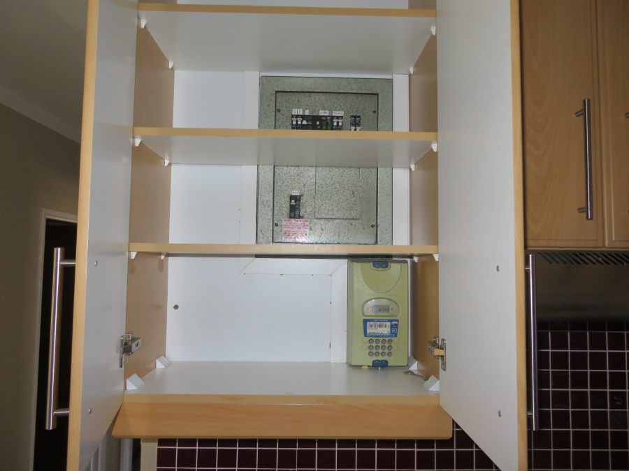 To Let 2 Bedroom Property for Rent in Kenilworth Western Cape